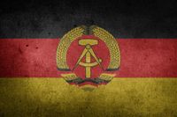 Flagge der DDR (Quelle: Bild von Chickenonline auf Pixabay)